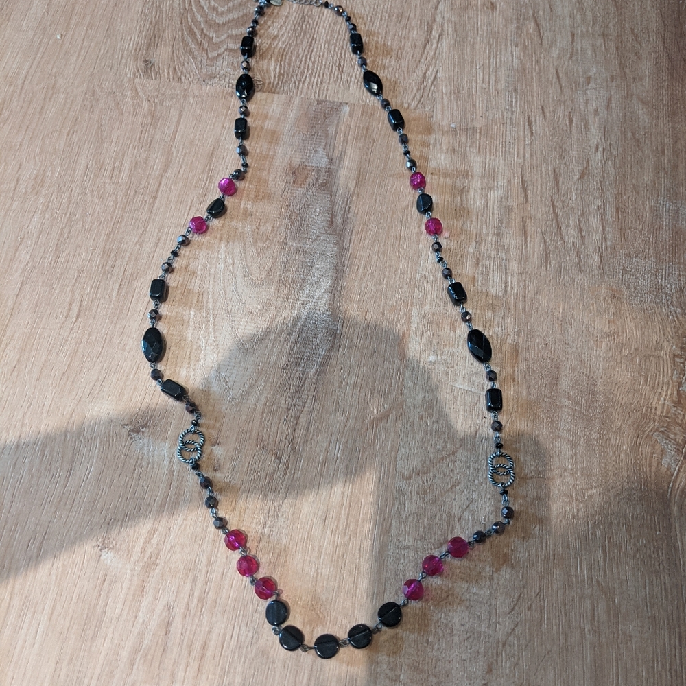 Lia Sophia black and magenta long necklace